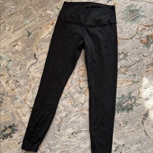 Lululemon wunder train high rise legging 28”
